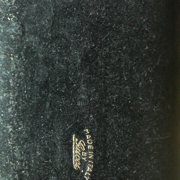 VINTAGE GUCCI MINAUDIERE GOLD METAL CLUTCH - Picture 6 of 6